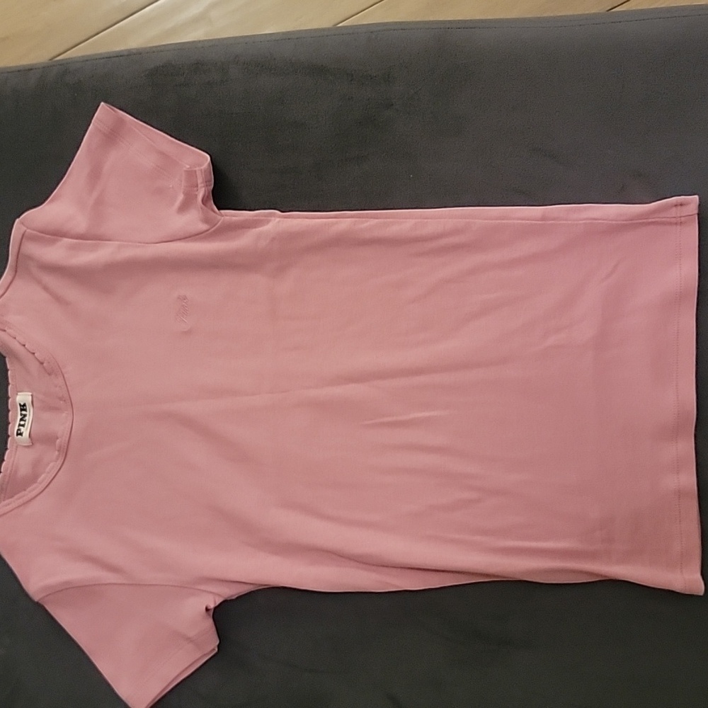 Pink Victoria's Secret Cute Fitted Pink Top. Nwt! Size XS